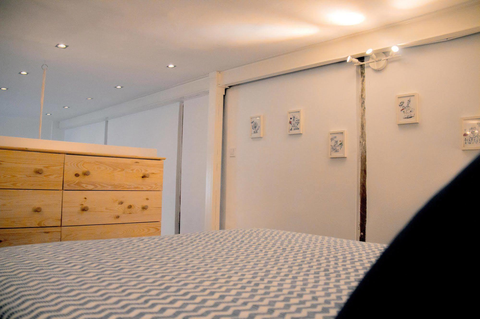 Lollipop Flats City Centre Suite Madri Exterior foto